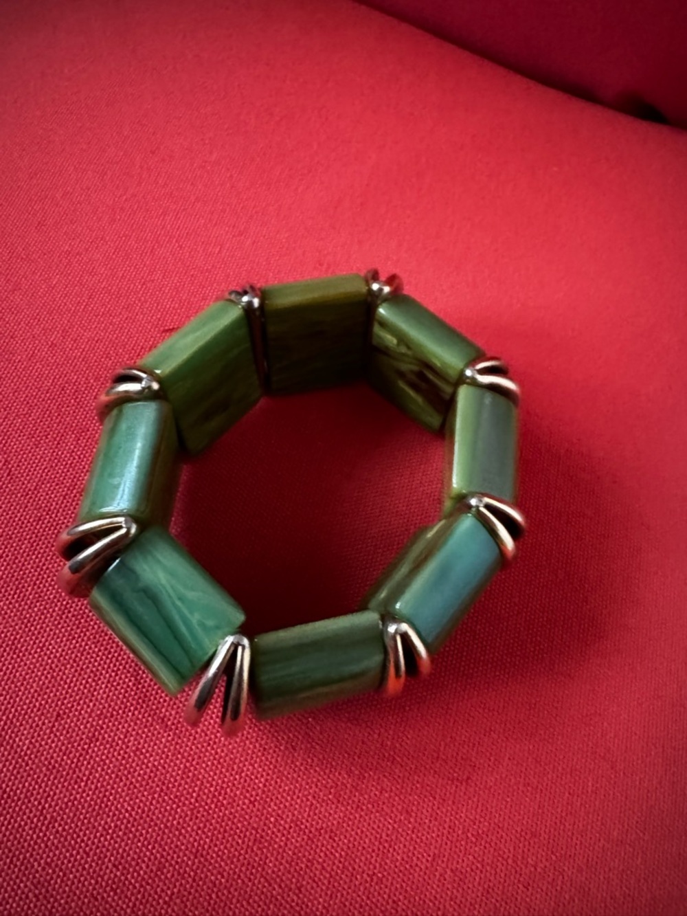 Source Unknown Green Barrel Bead Bracelet with Silver Accents - Picture 5 of 7
